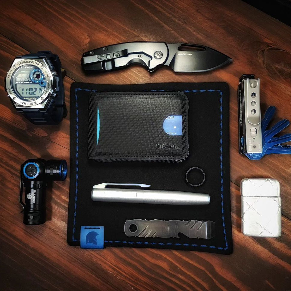 I09 Wallet for Men - Carbon Fiber